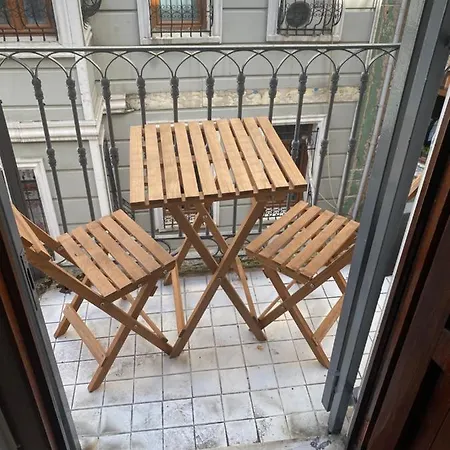 Apartment Taksim In Cotyora